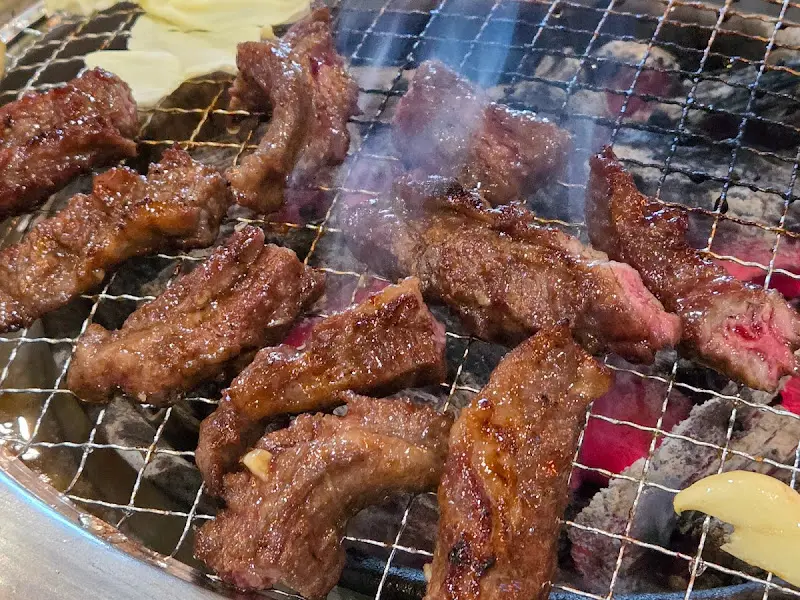 마늘갈비살이 구워지는 모습