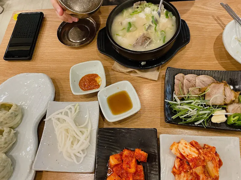 푸짐한 한 상 차림