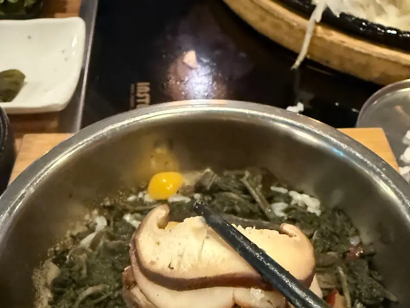 곤드레마늘솥밥에 담긴 정갈함