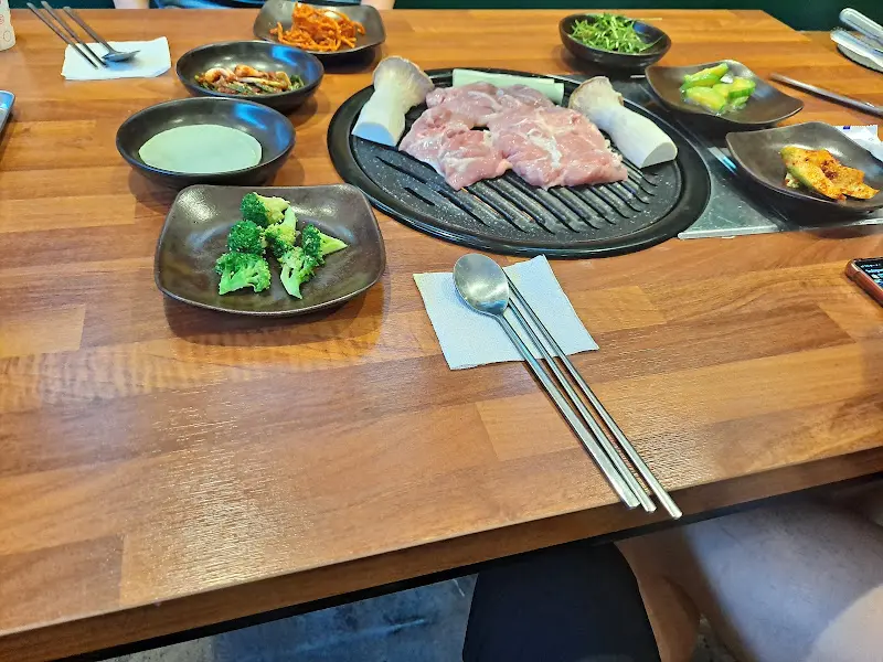 닭갈비와 반찬