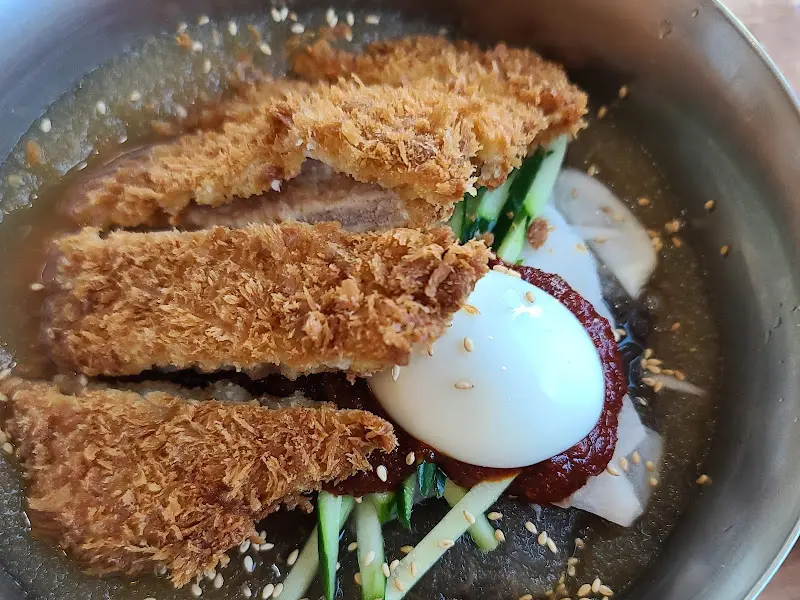 돈냉면 전체 사진