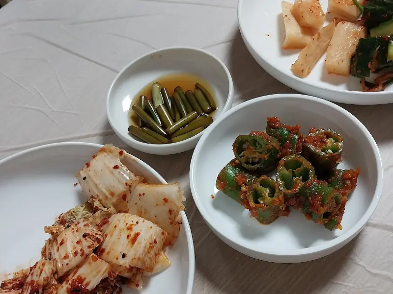 다채로운 밑반찬