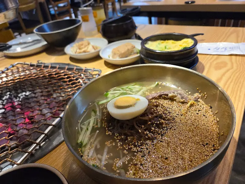 계란찜과 냉면