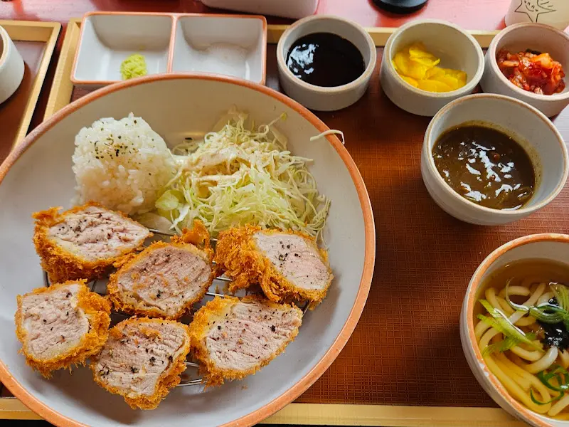 육즙 가득, 부드러움의 끝판왕 안심카츠