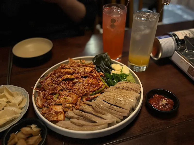 김치닭도리탕과 하이볼