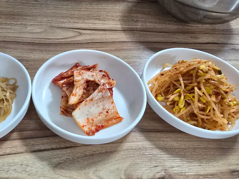 일미해장국 밑반찬