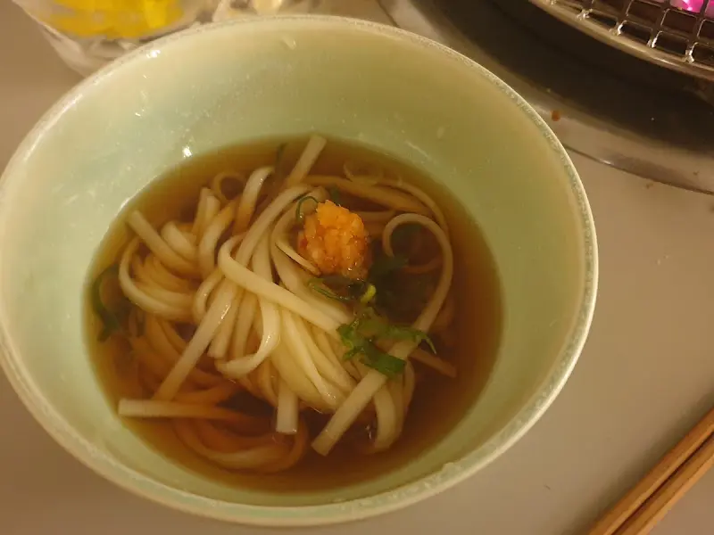 시원한 국물이 일품인 냉우동