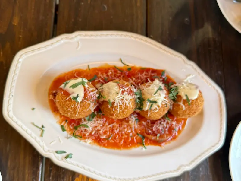 겉바속촉의 정석, 한치 리조또 아란치니