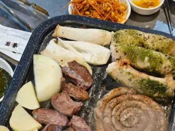 익산에서 찾은 소울푸드! 인생 막창을 만나다: 황소알곱창, 여기 완전 맛집 인정!