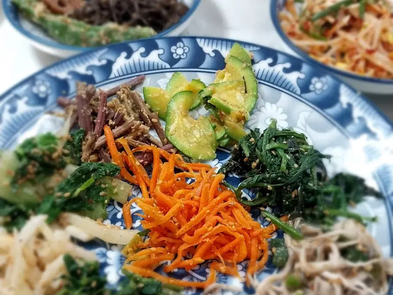 싱싱한 나물들의 향연