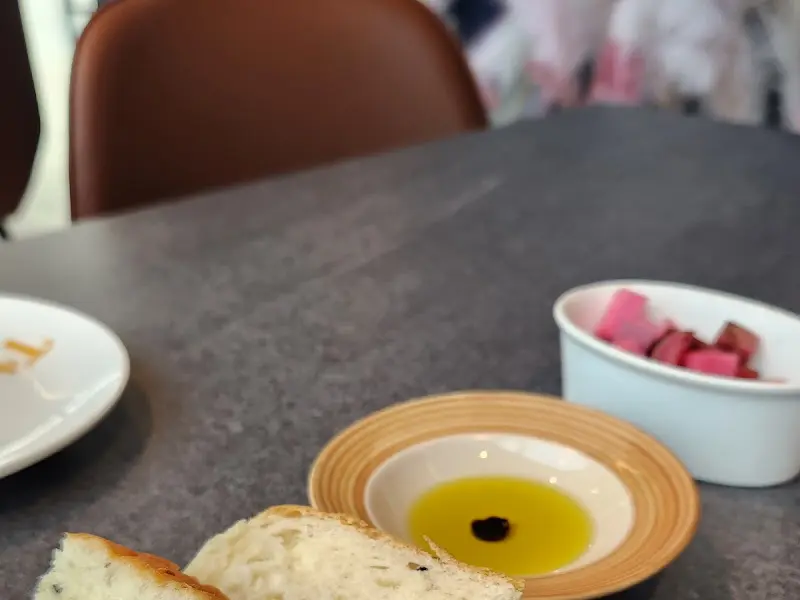 Restaurant57 테이블 세팅