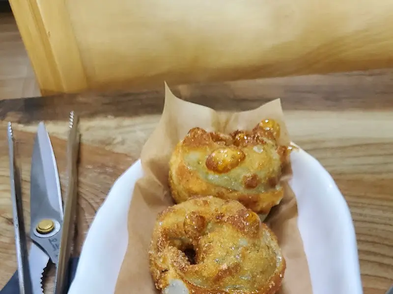 세엄마 칼국수 야끼만두 근접샷