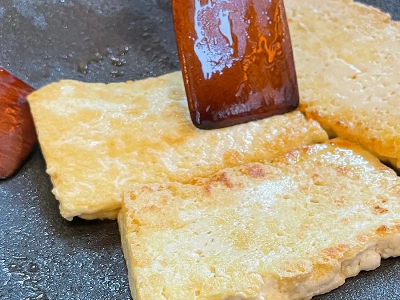 두부 굽는 모습