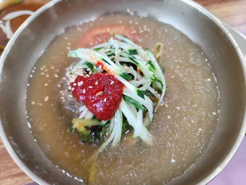 시원한 물냉면