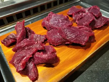 신림 맛이 깃든, 잊을 수 없는 신림 생고기 꽃등심의 향연