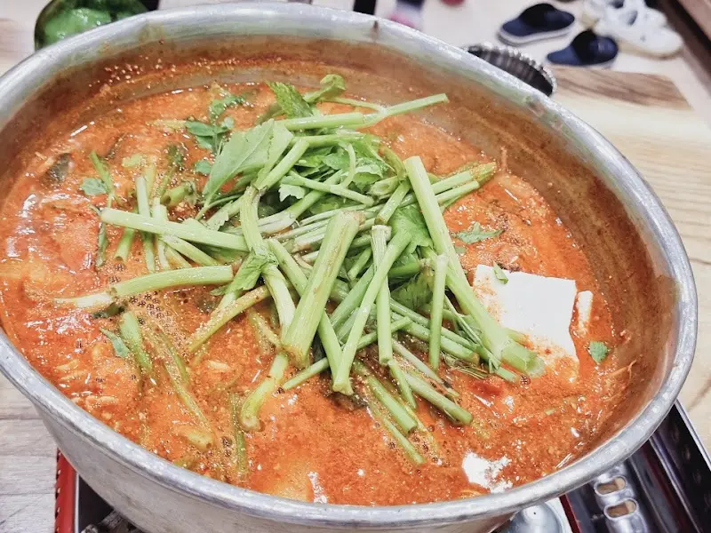 보글보글 끓는 동태탕