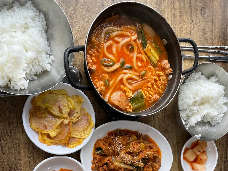 곱창전골 한상차림