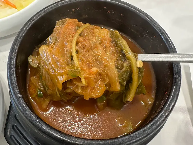 우거지탕 속 부드러운 우거지