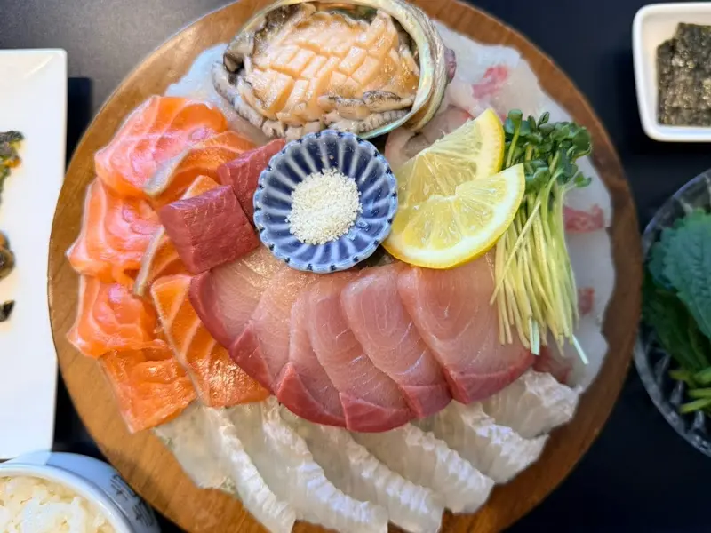 먹음직스러운 숙성회