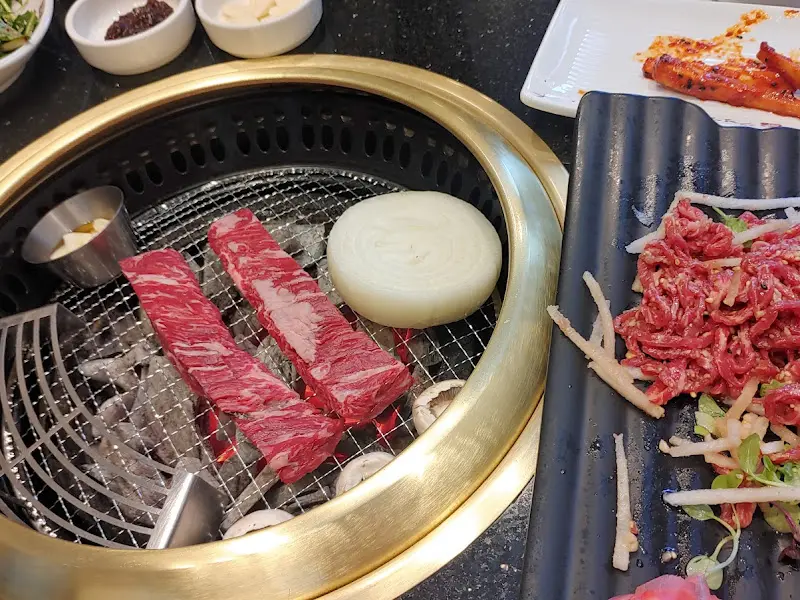 황홀한 마블링을 자랑하는 횡성 한우