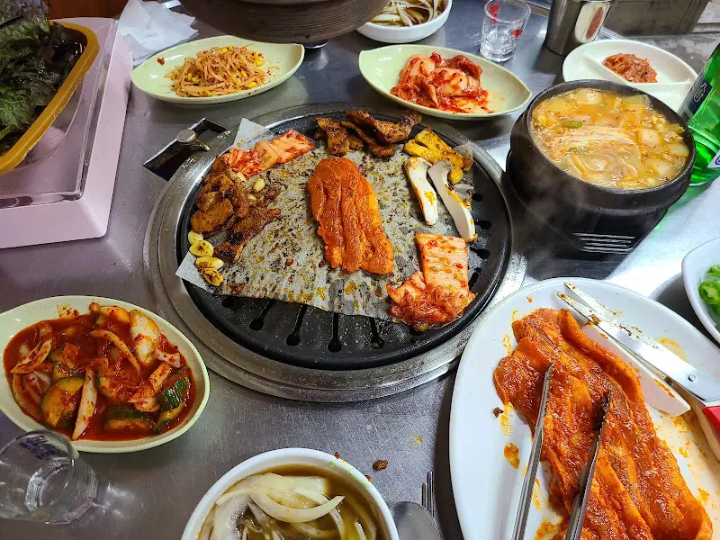 푸짐한 한 상 차림