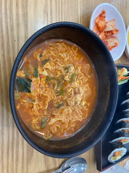 김치라면 근접샷