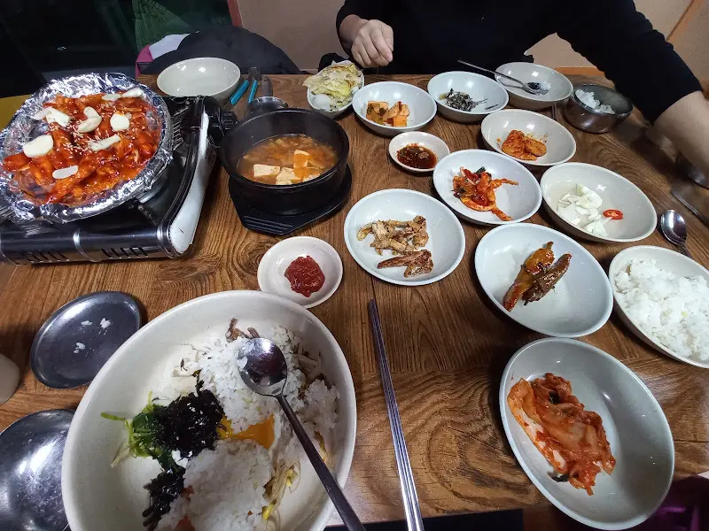 푸짐한 한 상 차림