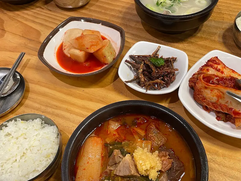 푸짐한 한 상 차림