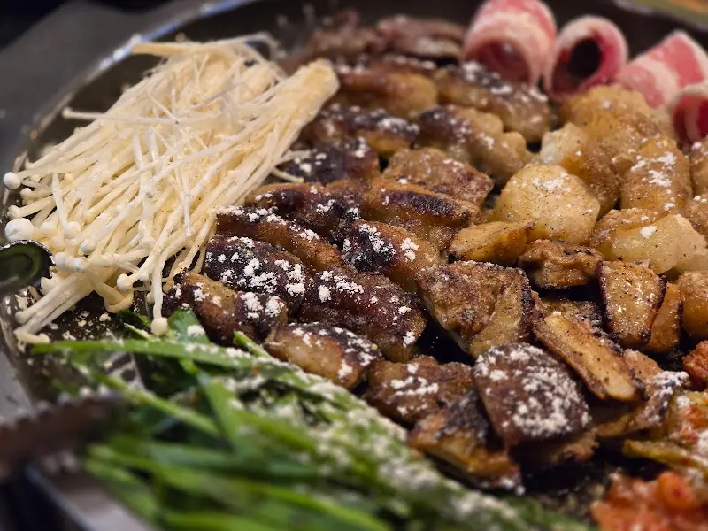 푸짐한 곱창 한상