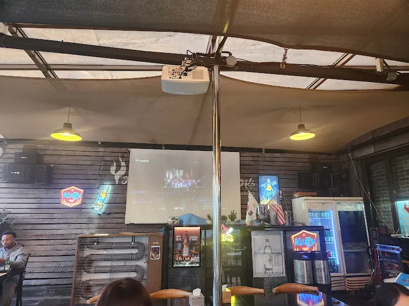 야미프레쉬 내부 인테리어