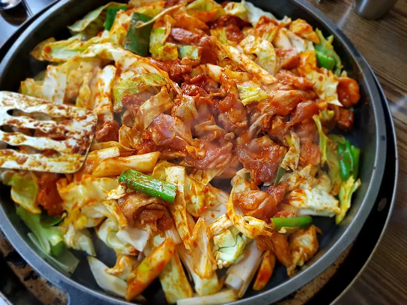 닭갈비 익어가는 모습