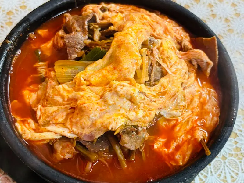 계란이 들어간 육개장