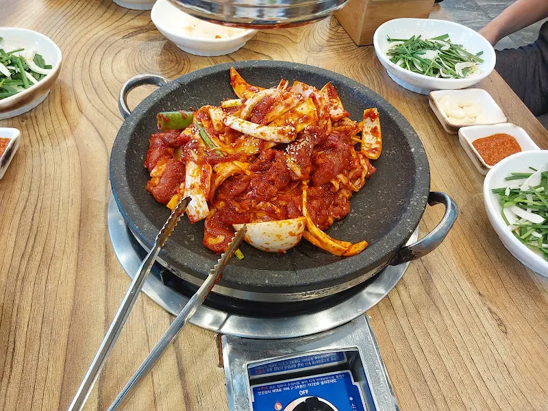 오리고기 한 상 차림