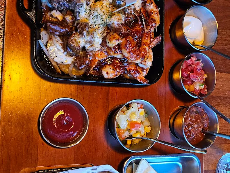 푸짐한 화이타 한 상 차림