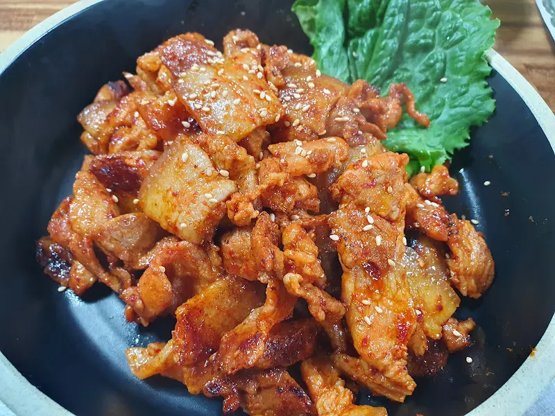 윤기가 흐르는 제육볶음