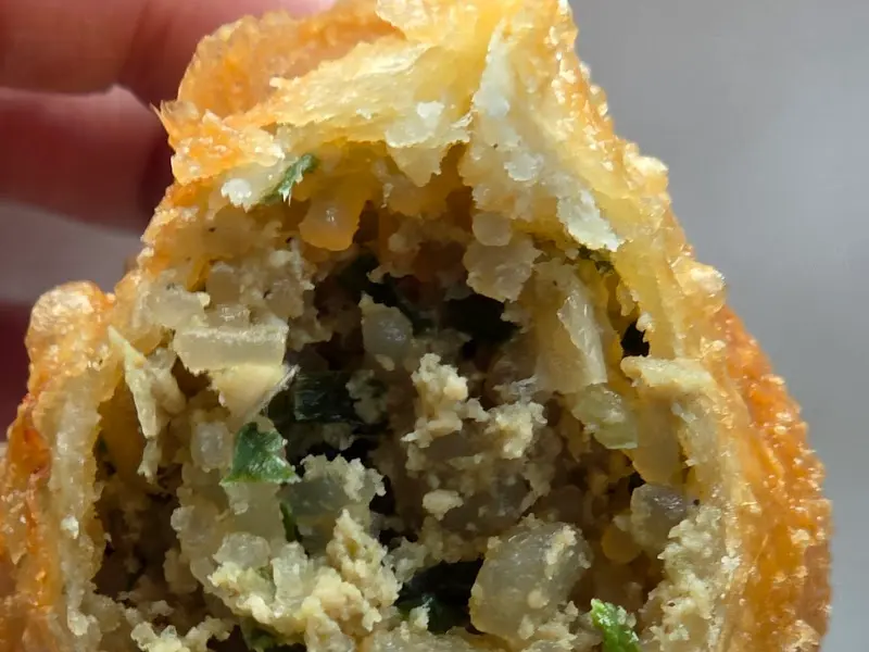 만두 속이 꽉 찬 모습