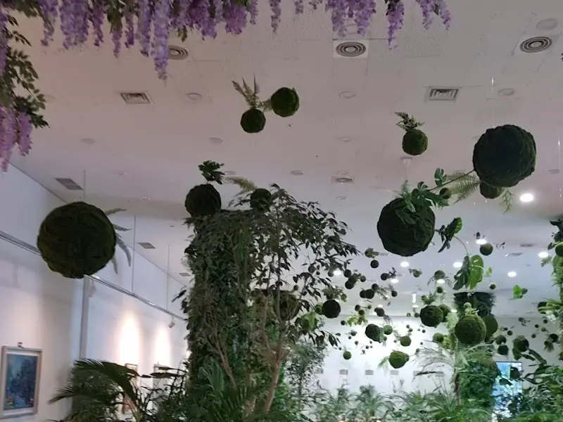 창원솔라타워 실내 정원