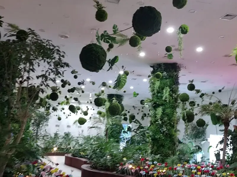 창원솔라타워 실내 정원