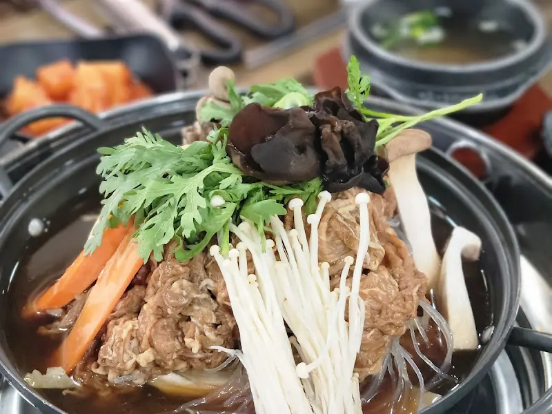 불고기 전골의 푸짐한 비주얼