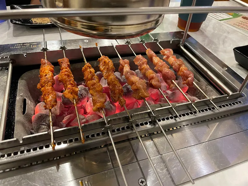 양꼬치 굽는 모습