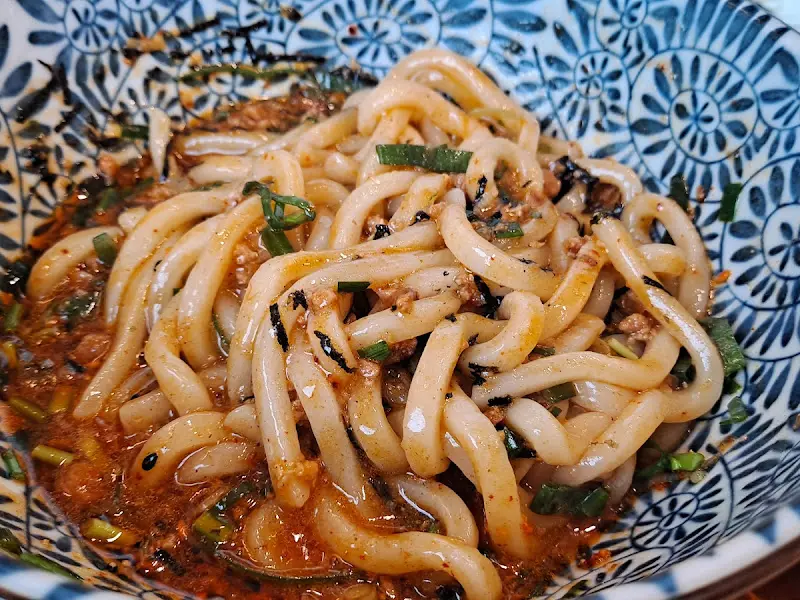 매콤한 양념이 예술인 마제소바