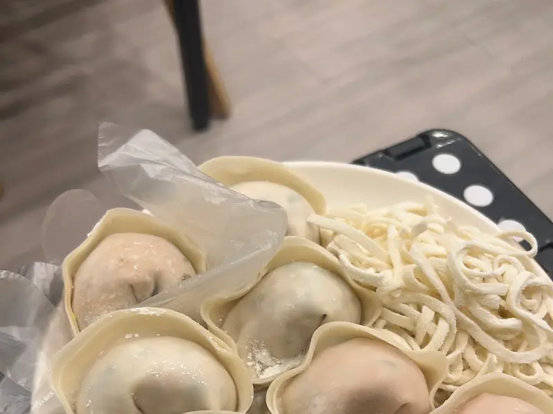 김치만두와 고기만두의 환상적인 조화