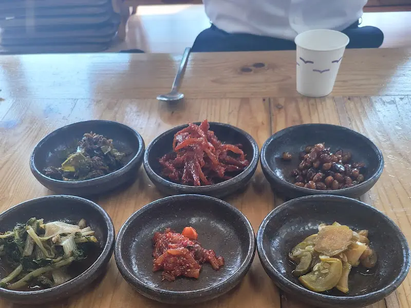 황태정식 기본찬