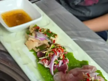 굽이진 길 끝에서 만나는 구례의 숨은 보석, 당골식당: 잊을 수 없는 닭 요리 지역 맛집 탐험기