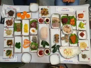 미식 연구원의 강진 한정식 맛집 탐방: 청자 한정식에서 찾은 남도의 섬세한 맛