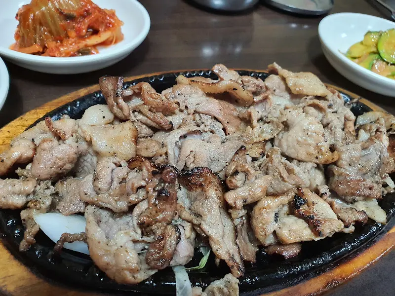 윤기가 흐르는 소불고기의 자태