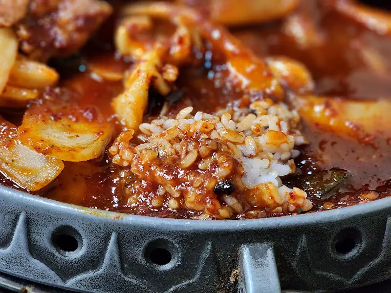 다모아 한식 볶음밥 클로즈업