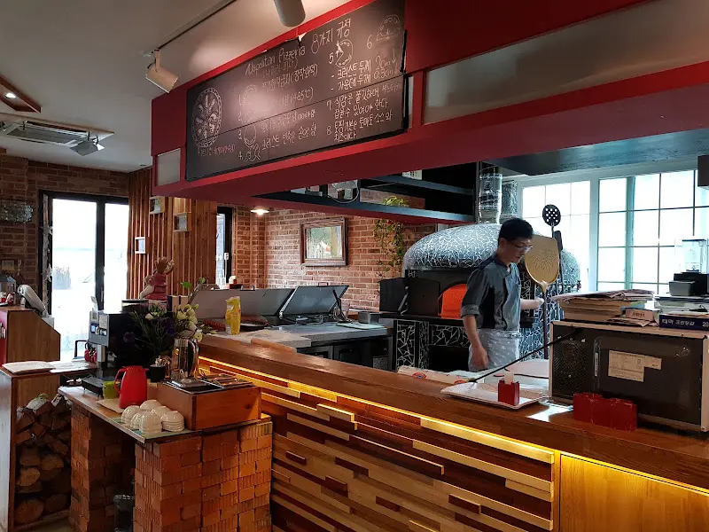 Flambe 내부 모습