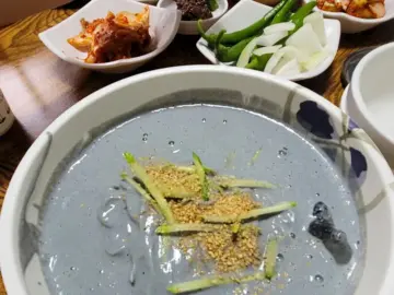 강원도 정선 월통휴게소에서 만난 뜻밖의 서리태 콩국수 맛집