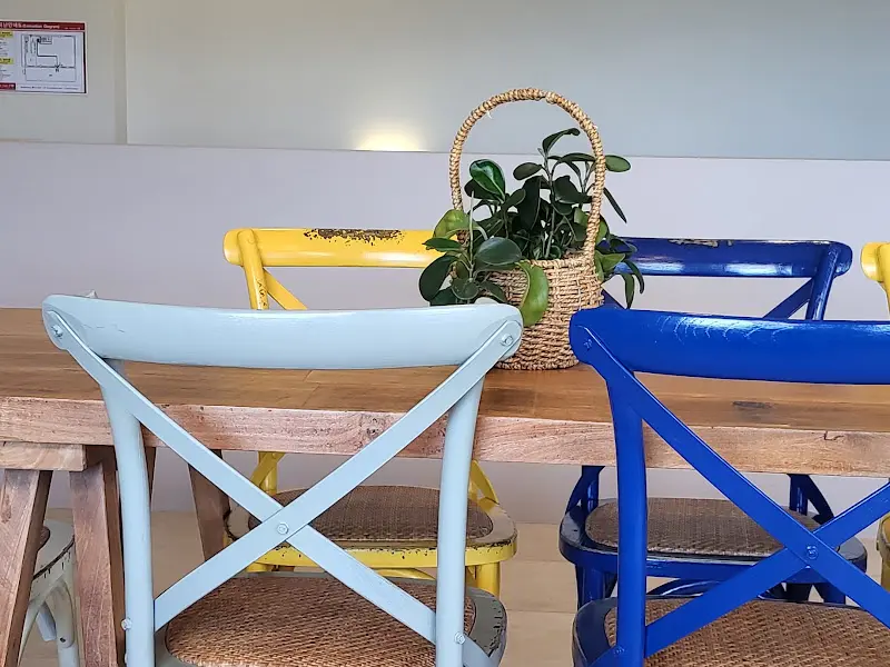 카페 내부 테이블